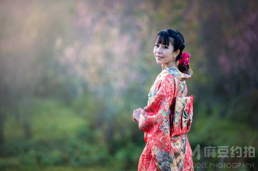 宝丽来模特