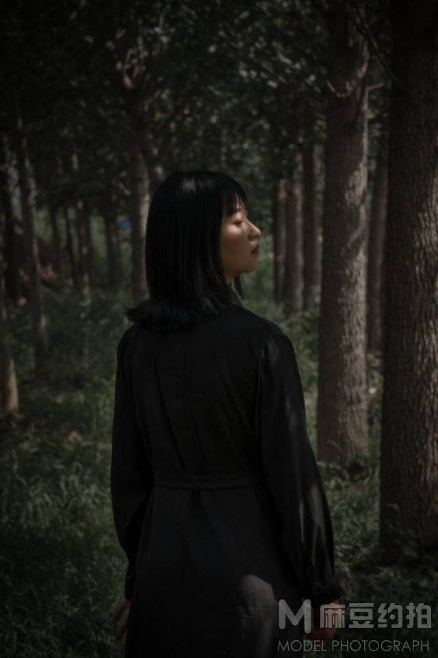 暗黑模特