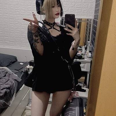 暗黑模特