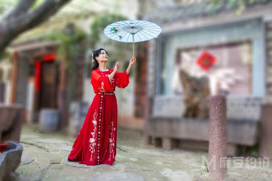 汉服模特