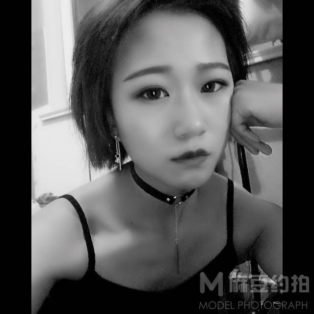 暗黑模特