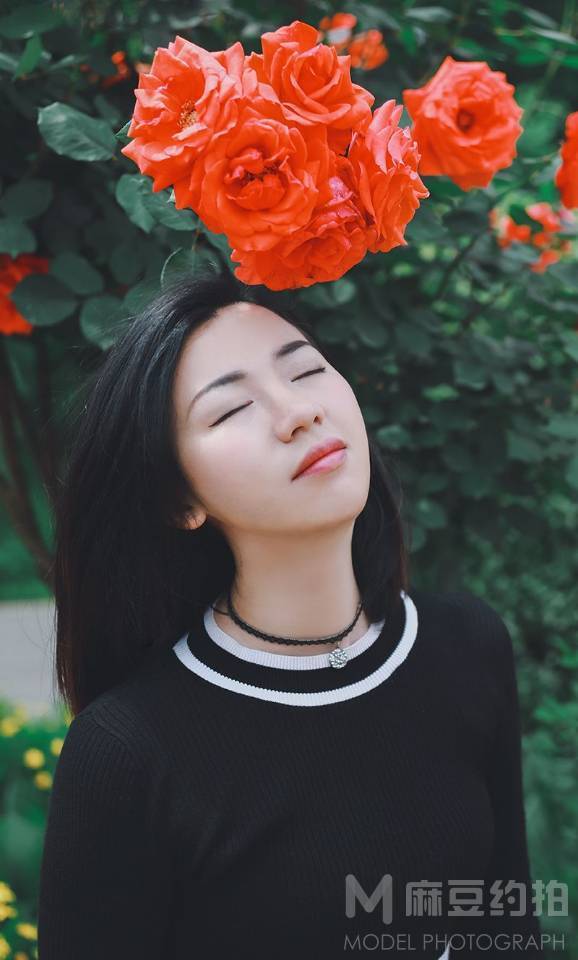 情绪模特