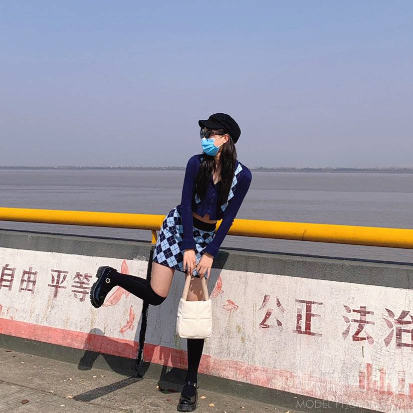 校园模特