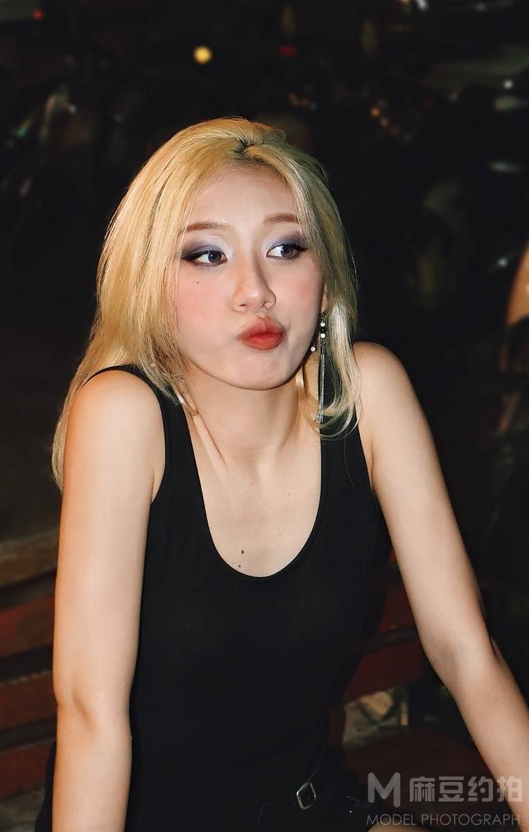 妆容模特