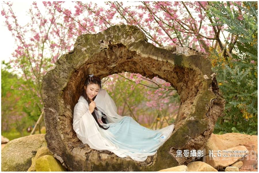 汉服模特