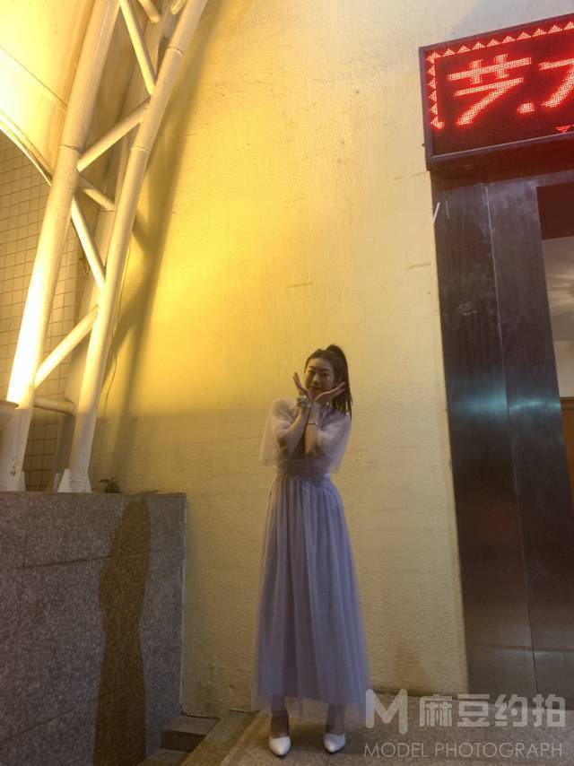 校园模特