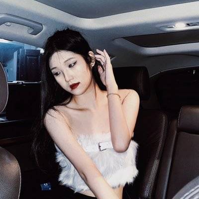 黑白模特