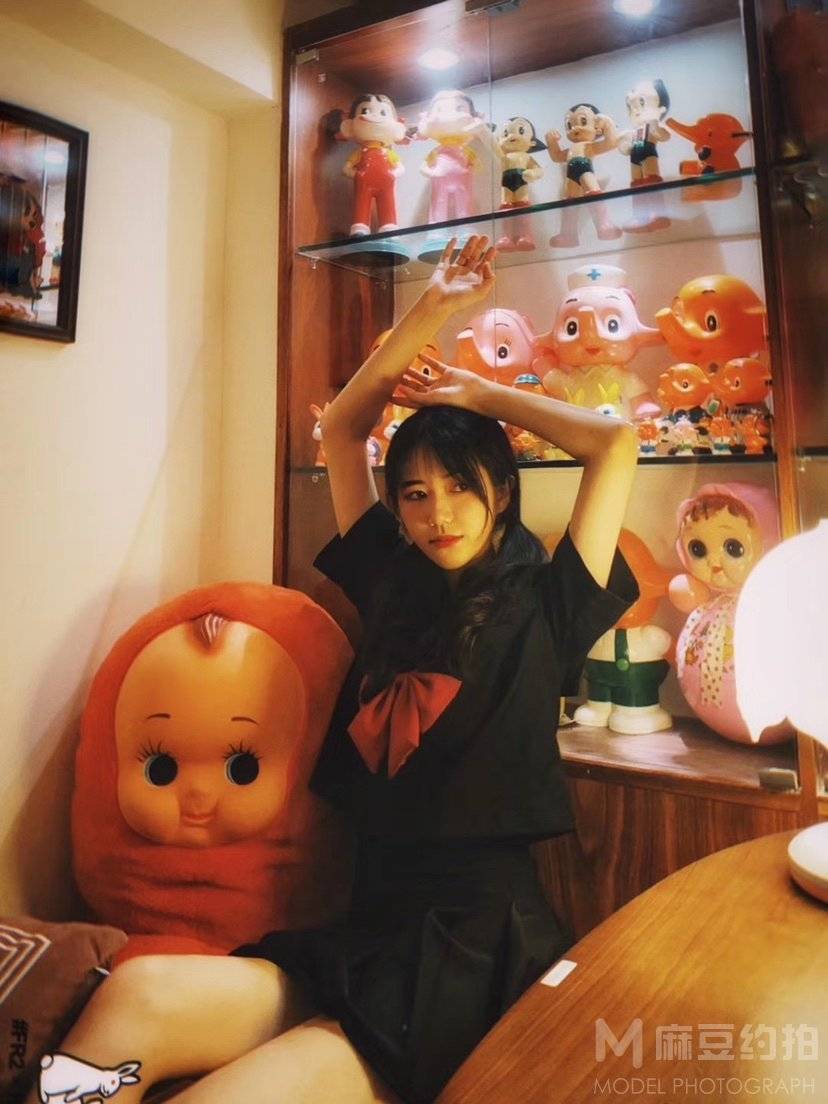 胶片模特