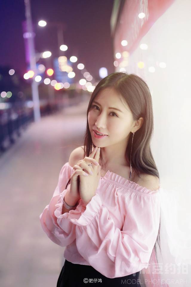 夜景模特