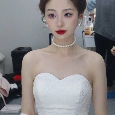 妆容模特