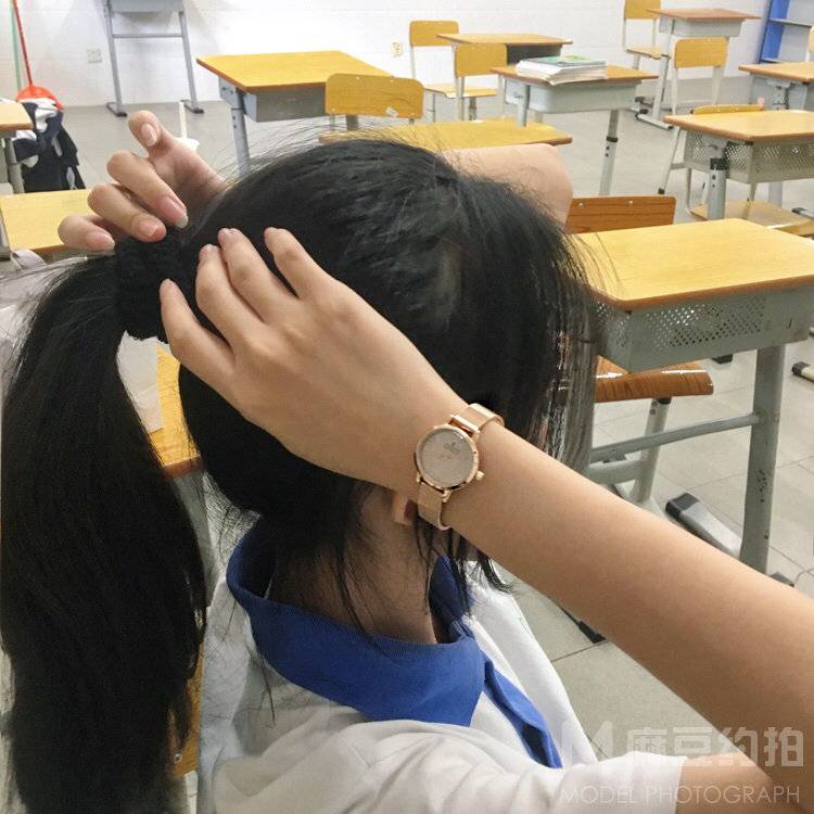 校园模特