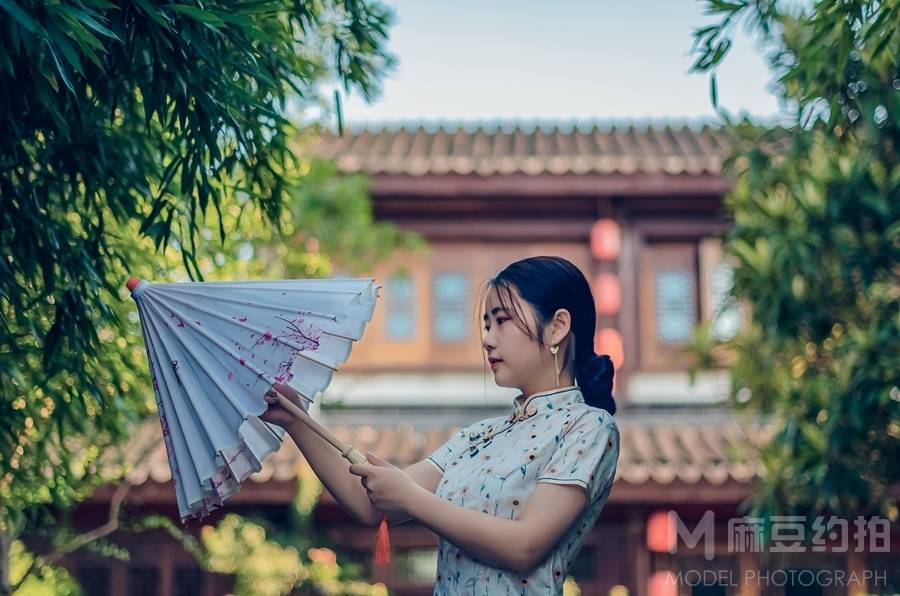 民国模特