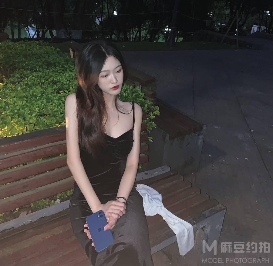 胶片模特