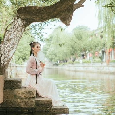 汉服模特