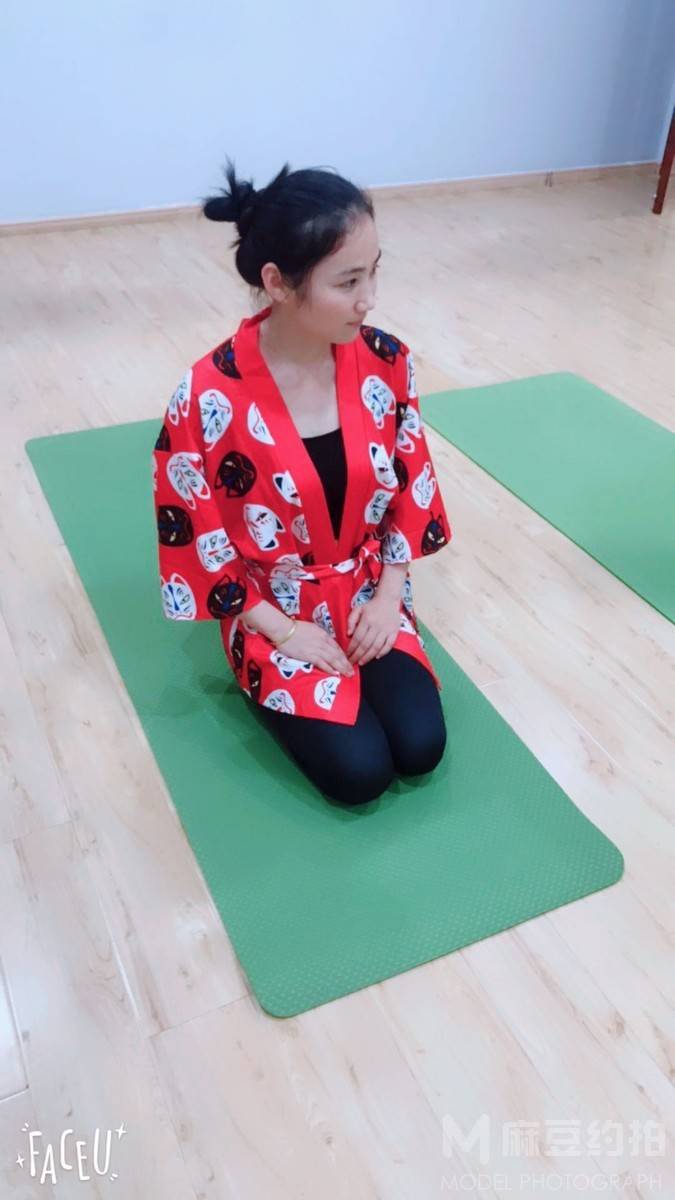 清新模特