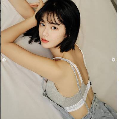 胶片模特