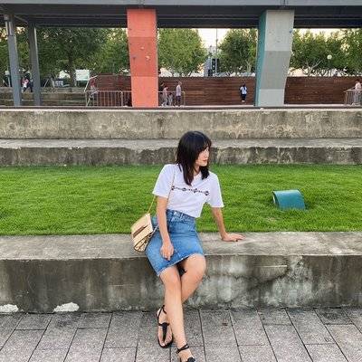 黑白模特