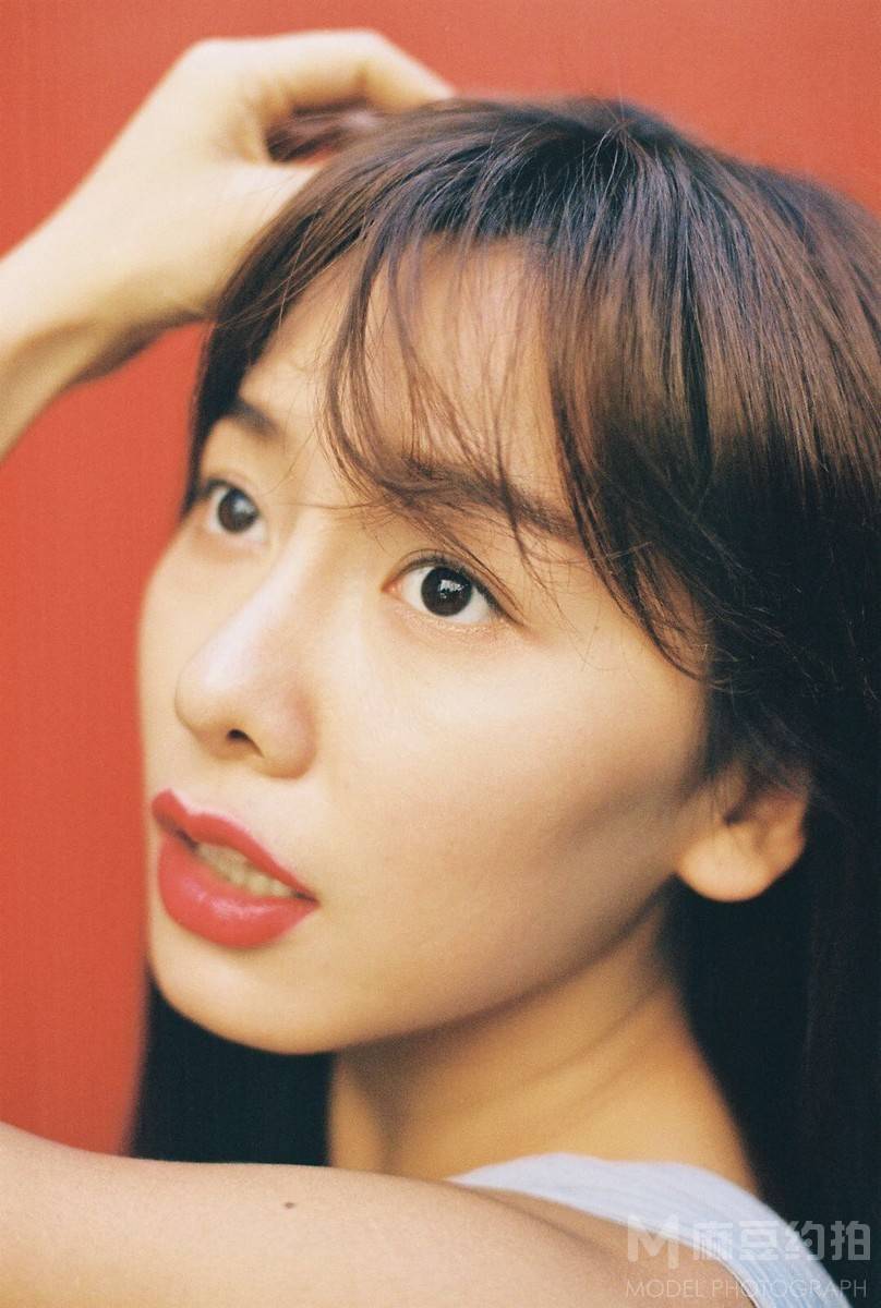 胶片模特