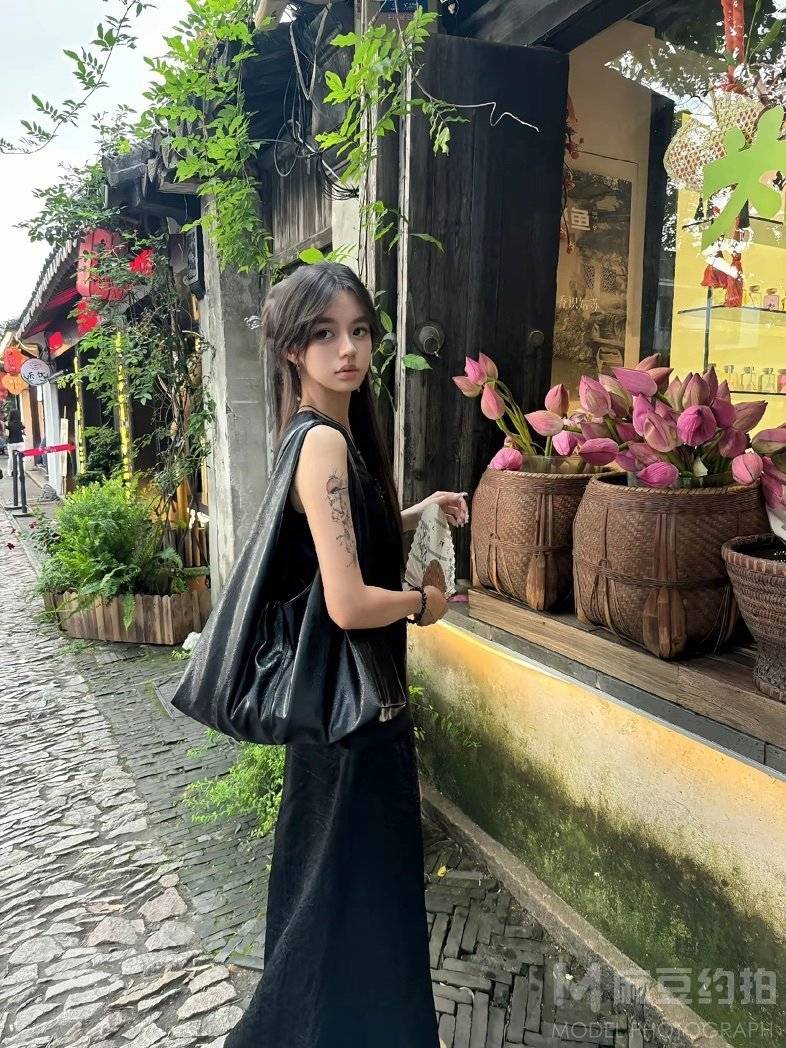 民国模特