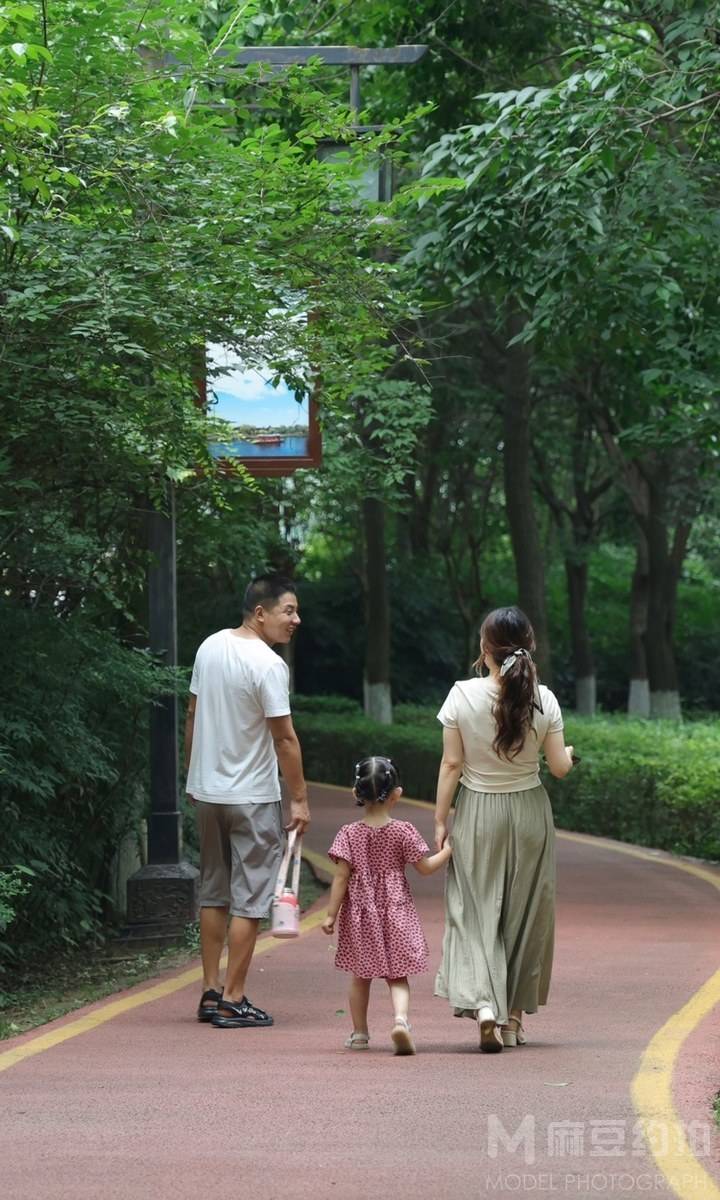纪实模特