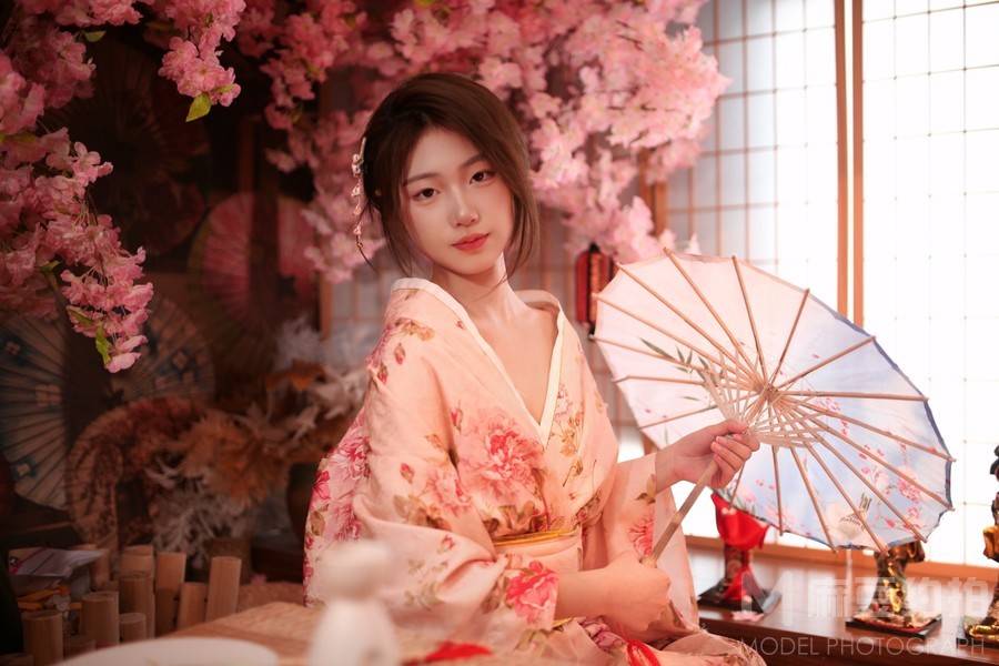 和服模特