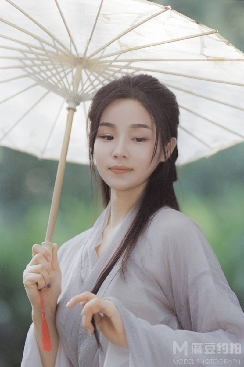 胶片模特