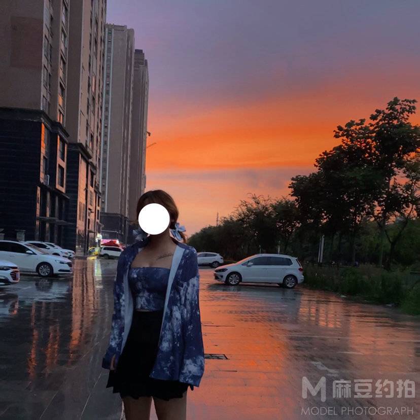 清新模特