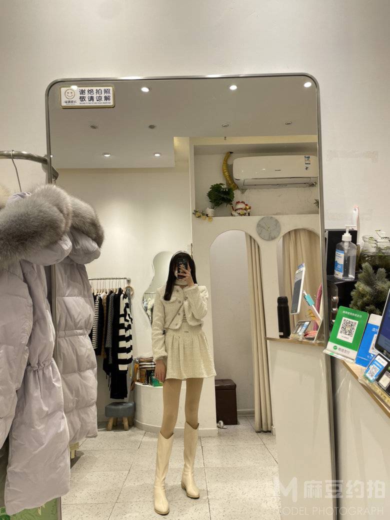 纪实模特