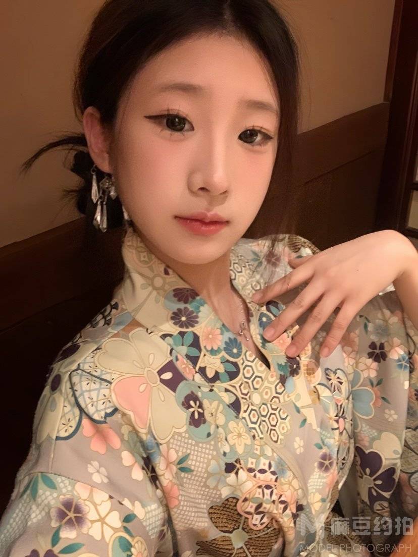 和服模特