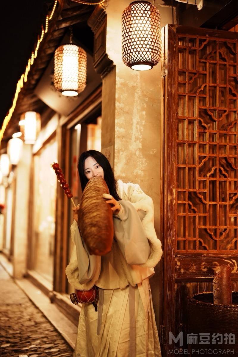 夜景模特