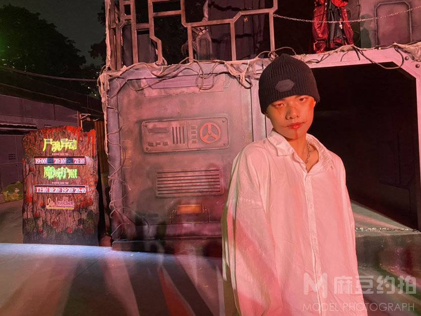 暗黑模特
