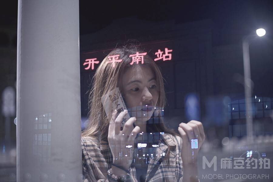 夜景模特