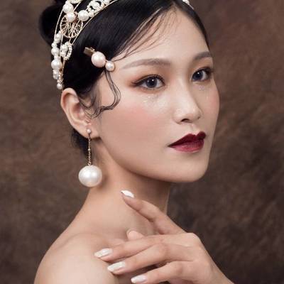 妆容模特