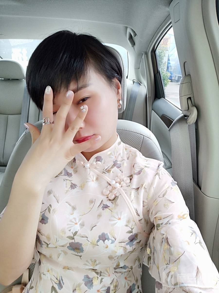 民国模特
