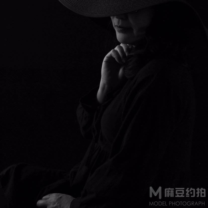 暗黑模特