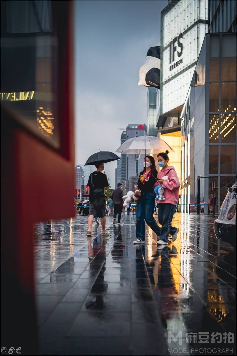 夜景模特