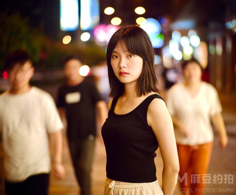 夜景模特