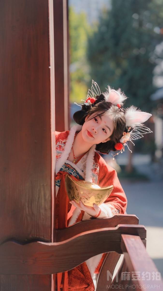 汉服模特