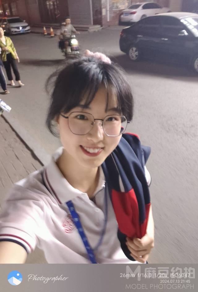 校园模特
