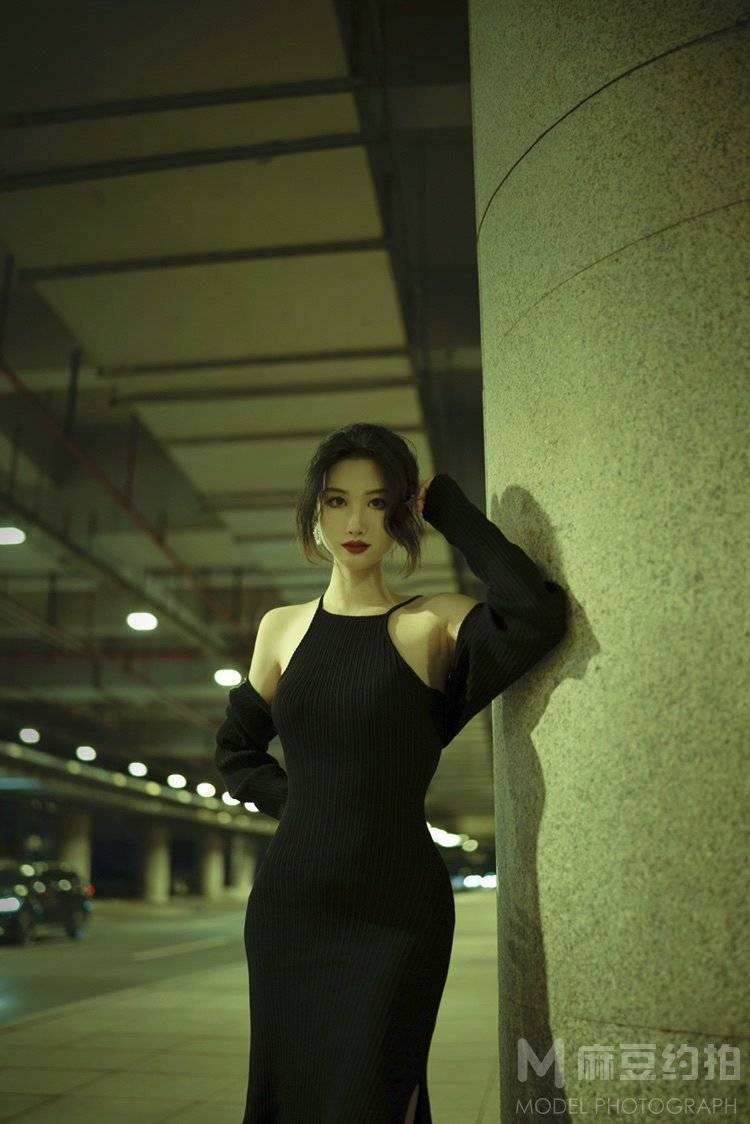 夜景模特