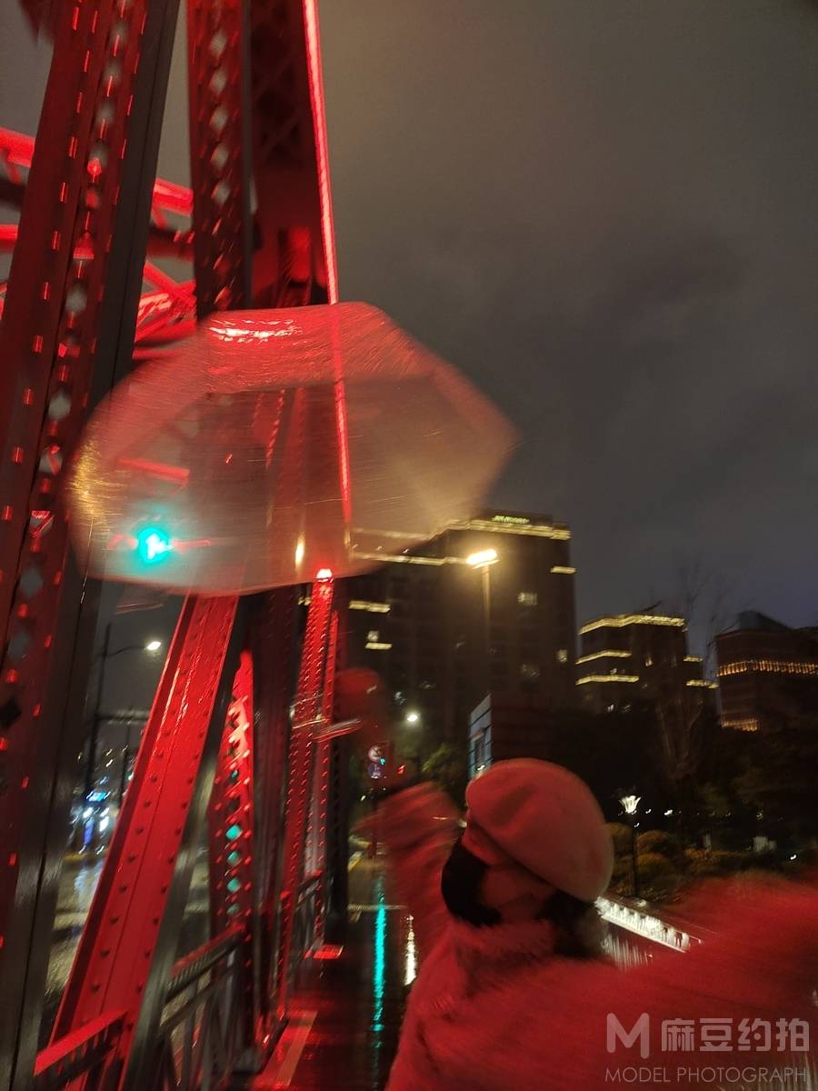 夜景模特