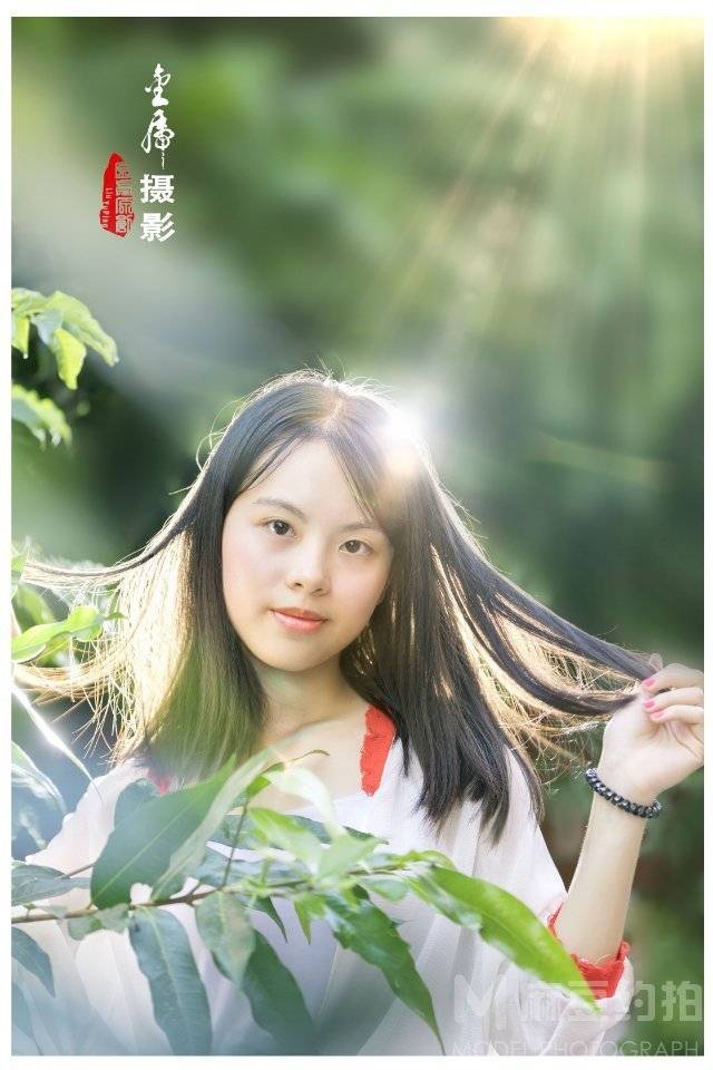 校园模特