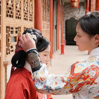 汉服模特