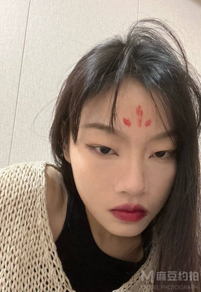 纪实模特