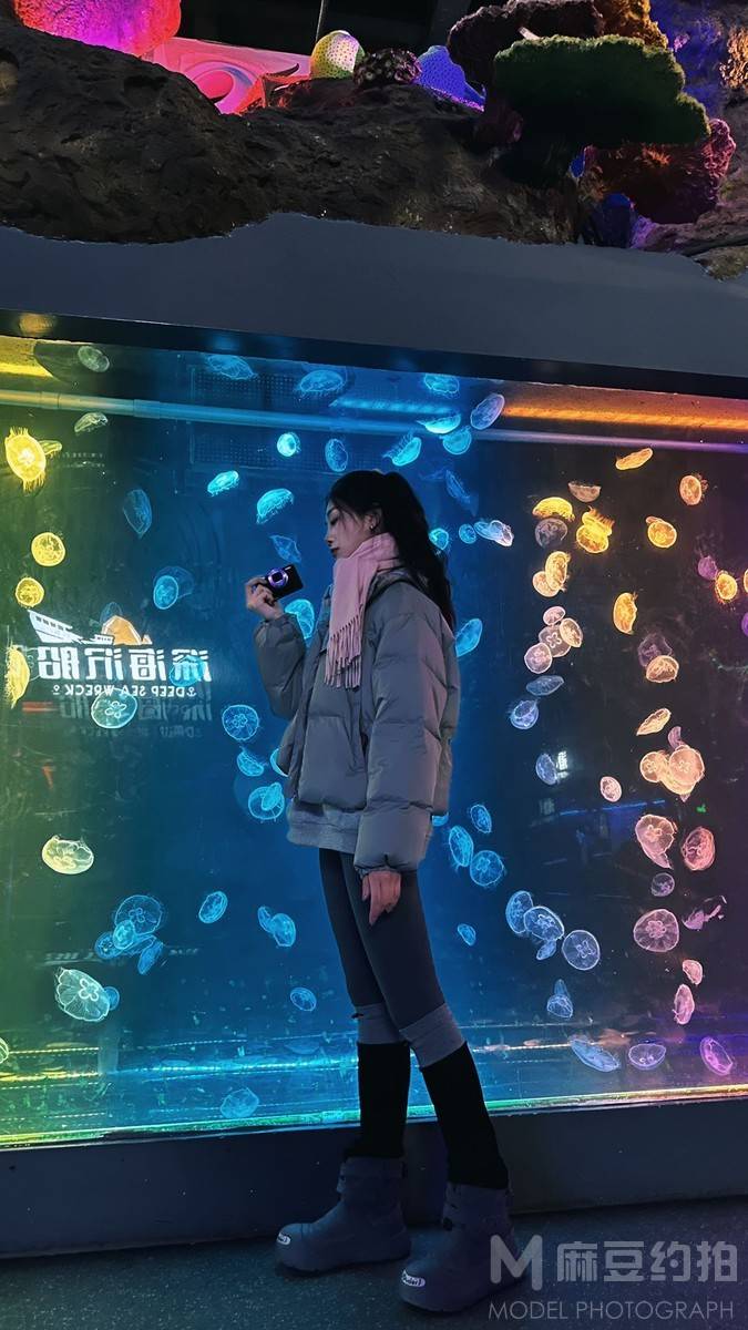 胶片模特