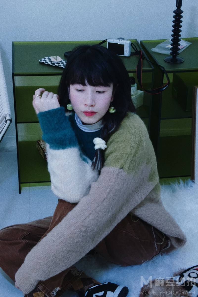 情绪模特