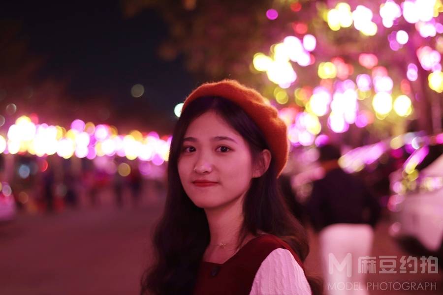 夜景模特