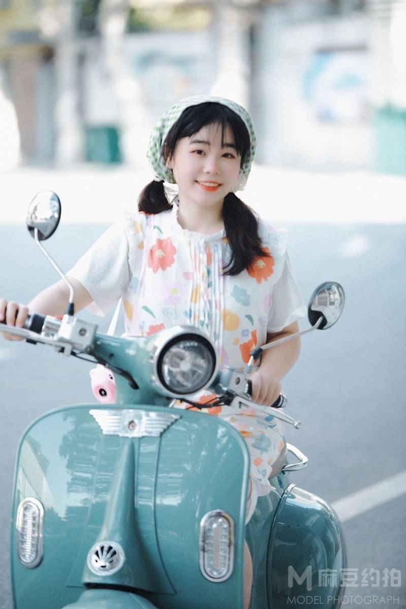 胶片模特