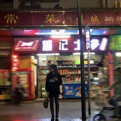 夜景模特