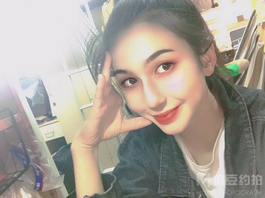 商务模特